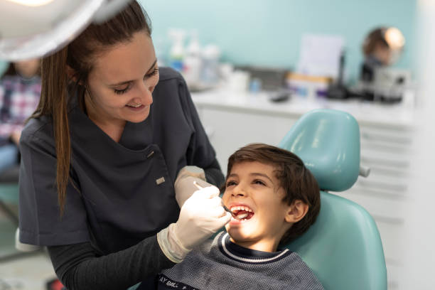 Best Broken or Cracked Tooth Emergency Dentist in Ferguson, MO